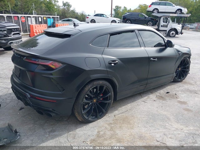 2021 Lamborghini URUS, VIN: ZPBUA1ZL6MLA14161