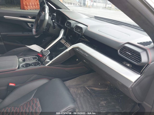 2021 Lamborghini URUS, VIN: ZPBUA1ZL6MLA14161