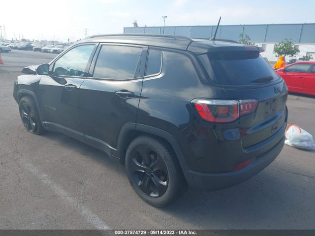 3C4NJCBBXJT305013 Jeep Compass Altitude