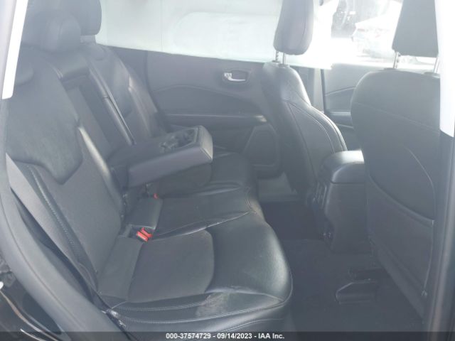 3C4NJCBBXJT305013 Jeep Compass Altitude