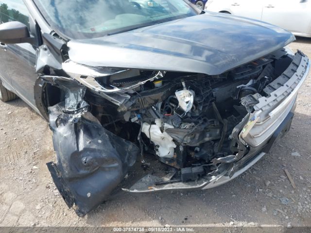 1FMCU9GD0JUB33300 Ford ESCAPE SE