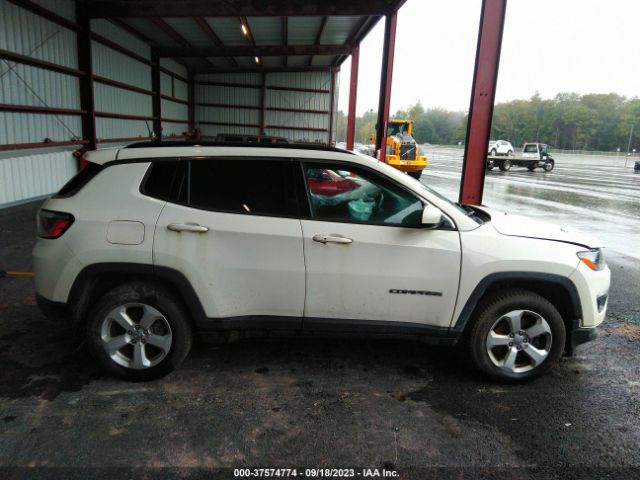 3C4NJDBBXJT492257 Jeep Compass Latitude