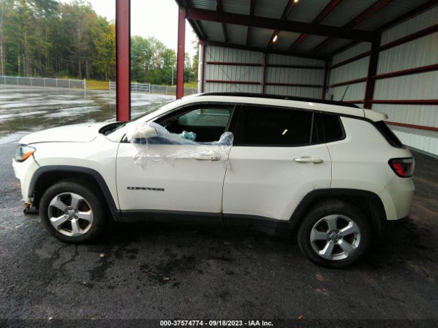 3C4NJDBBXJT492257 Jeep Compass Latitude