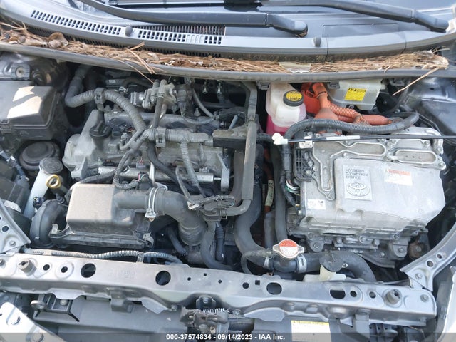 Toyota Prius C One/two/three/four 2015 JTDKDTB32F1114557 Image 10
