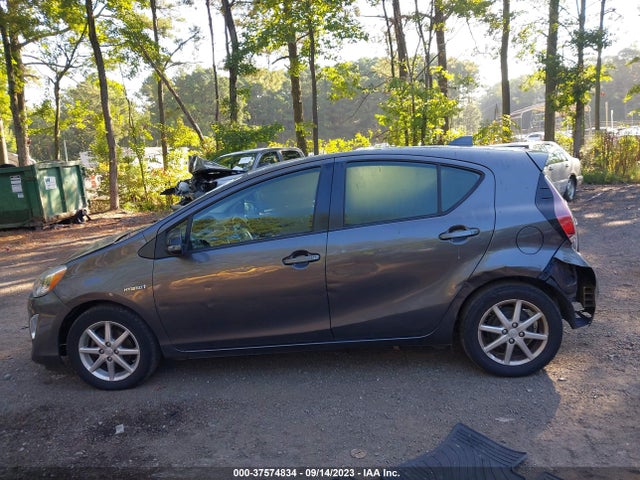 Toyota Prius C One/two/three/four 2015 JTDKDTB32F1114557 Image 14