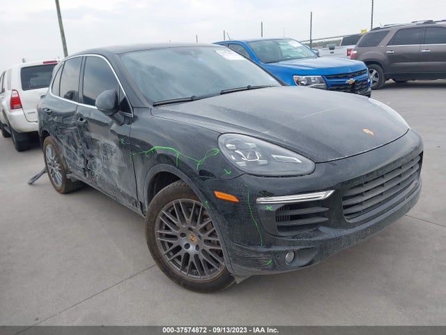 2016 PORSCHE CAYENNE WP1AB2A24GLA94837 Photo 0