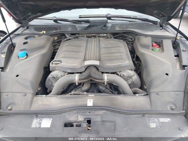 2016 PORSCHE CAYENNE WP1AB2A24GLA94837 Photo 9