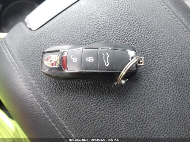 2016 PORSCHE CAYENNE WP1AB2A24GLA94837 Photo 10