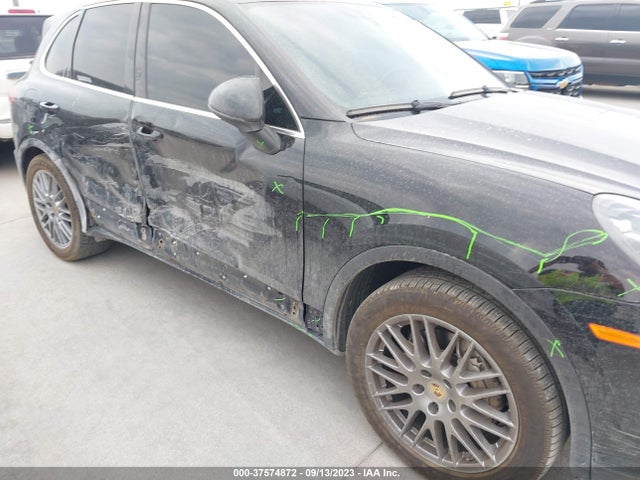 2016 PORSCHE CAYENNE WP1AB2A24GLA94837 Photo 5
