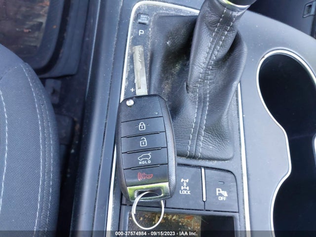 2016 KIA SORENTO LX VIN: 5XYPGDA38GG156639