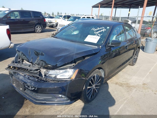 3VWD17AJ0GM386261 Volkswagen Jetta Sedan 1.8t Sport
