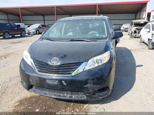 Toyota SIENNA LE 2014 5TDKK3DC8ES409036 Image 12