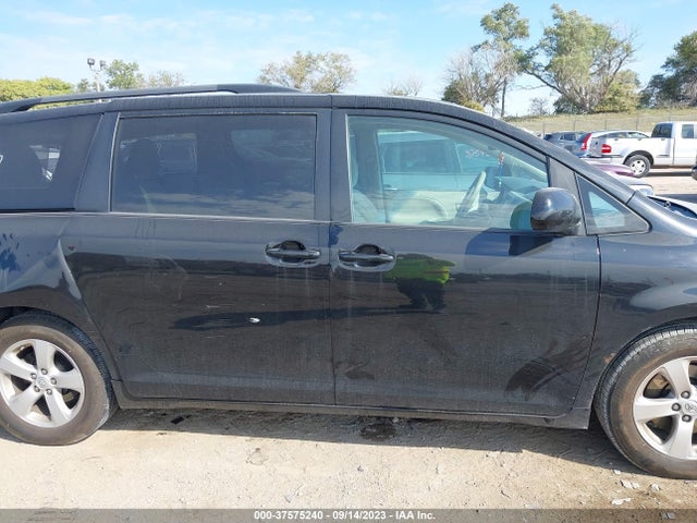Toyota SIENNA LE 2014 5TDKK3DC8ES409036 Image 13