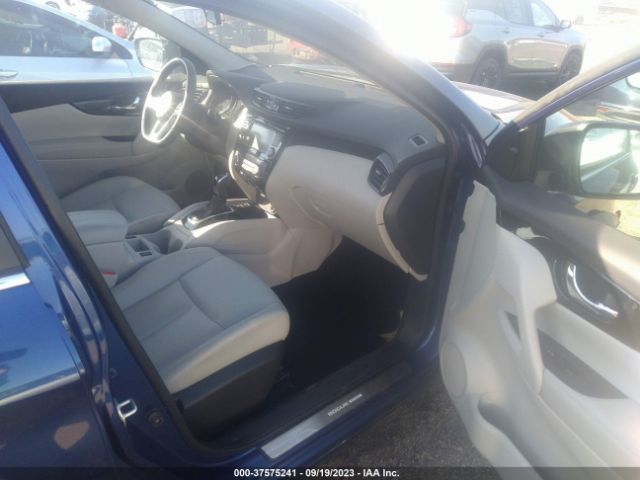 JN1BJ1CW3NW499220 Nissan Rogue Sport Sl