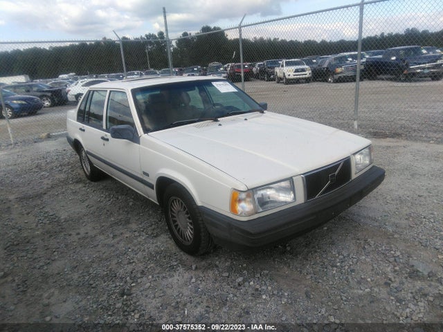1992 VOLVO 940 GL VIN: YV1JS8831N3082655