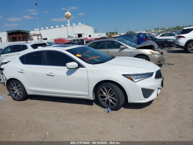 19UDE2F76LA001558 Acura Ilx Pkg