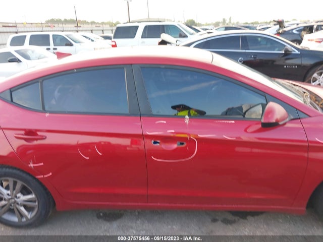2017 HYUNDAI ELANTRA SE VIN: 5NPD84LF7HH187642
