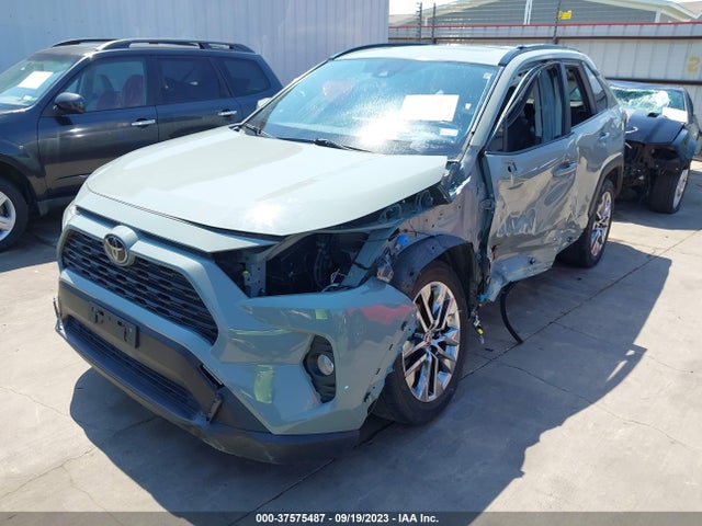 Toyota Rav4 Xle Premium 2020 JTMC1RFV6LJ021676 Image 2