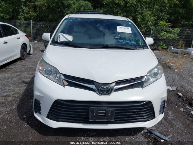 Toyota SIENNA LE 2018 5TDKZ3DC2JS910414 Image 12