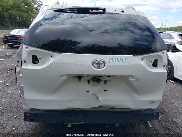 Toyota SIENNA LE 2018 5TDKZ3DC2JS910414 Image 6