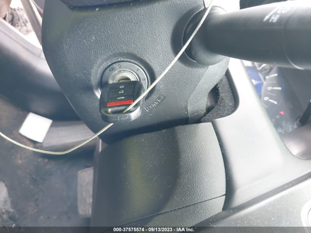 2014 HONDA CIVIC LX VIN: 19XFB2F57EE028802