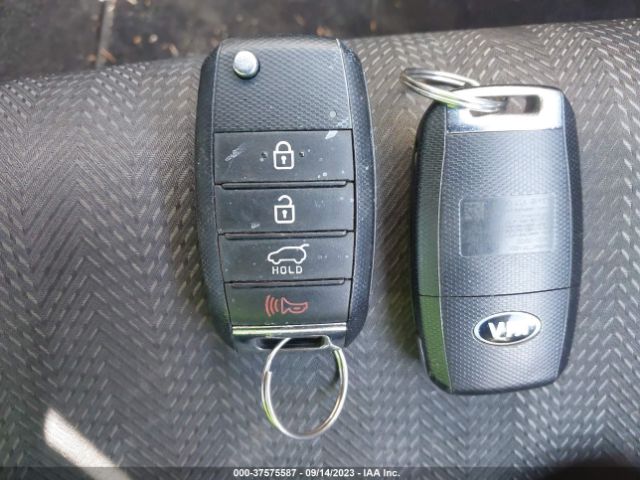 KNDPMCAC3K7582571 KIA Sportage Lx