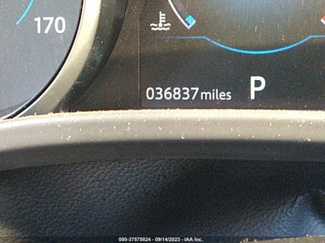SADCJ2GX9JA290604 Jaguar F-pace 30t Premium