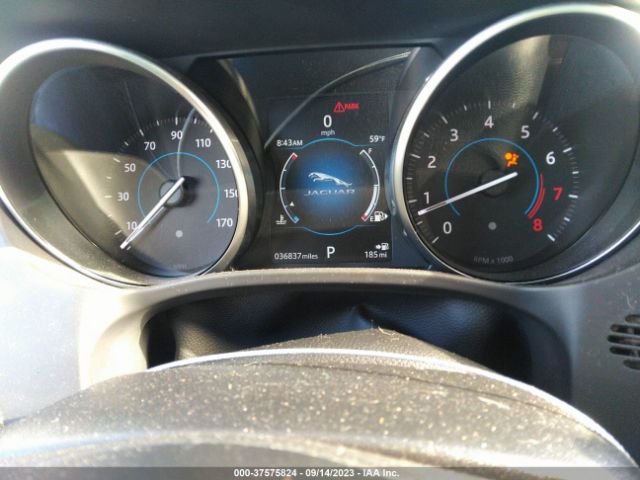 SADCJ2GX9JA290604 Jaguar F-pace 30t Premium