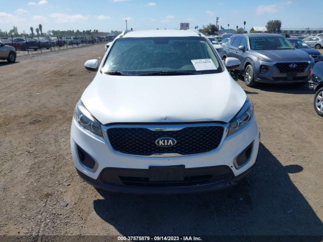 5XYPGDA39GG044108 KIA SORENTO LX