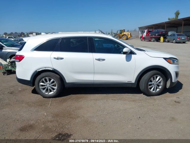 5XYPGDA39GG044108 KIA SORENTO LX