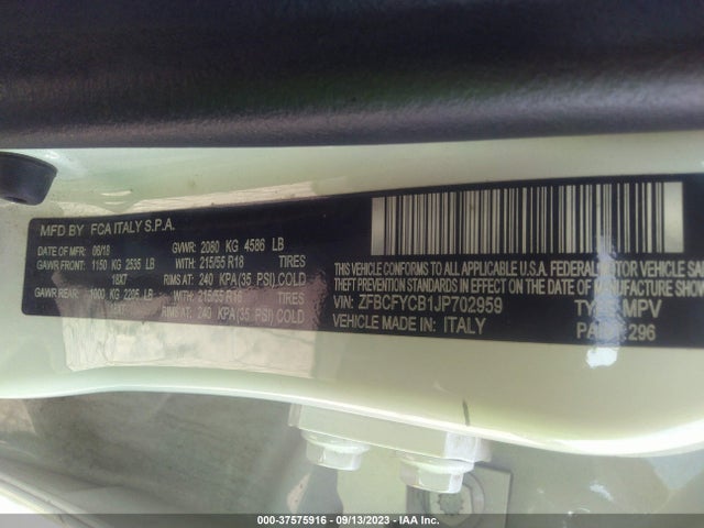 2018 FIAT 500X ZFBCFYCB1JP702959 Photo 8