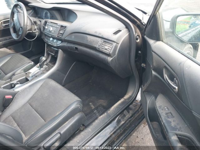 1HGCR2F58HA268299 Honda Accord Sedan Sport