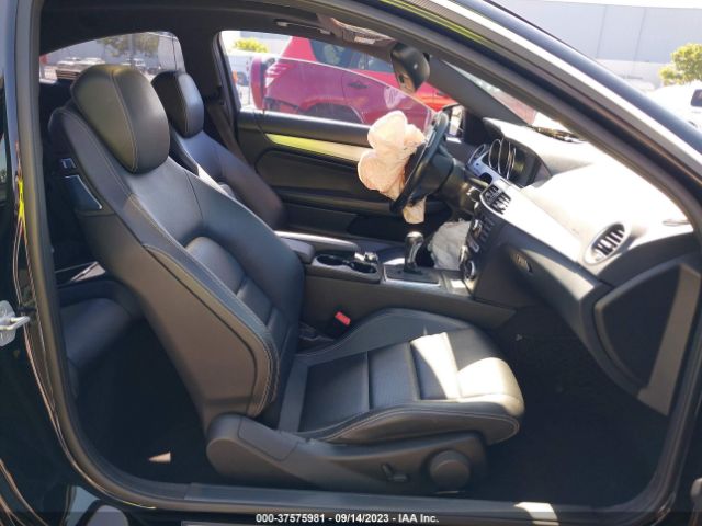 WDDGJ4HB5EG164373 Mercedes-Benz C-class C 250