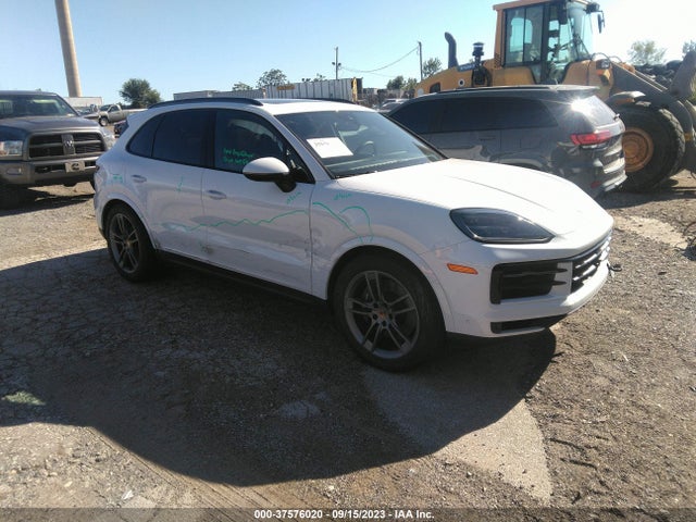 2024 PORSCHE CAYENNE WP1AA2AY4RDA00332 Photo 0