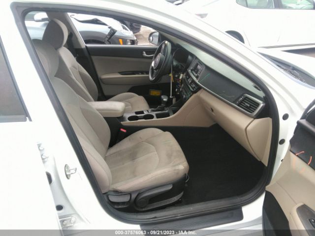 5XXGT4L33HG143652 KIA Optima Lx