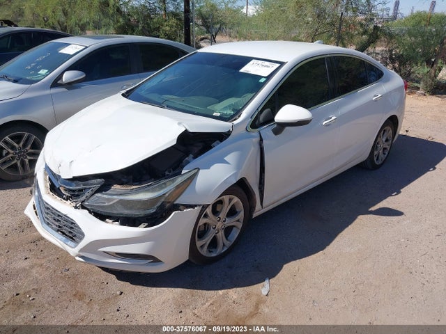 Chevrolet Cruze Premier 2017 1G1BF5SMXH7105161 Image 2