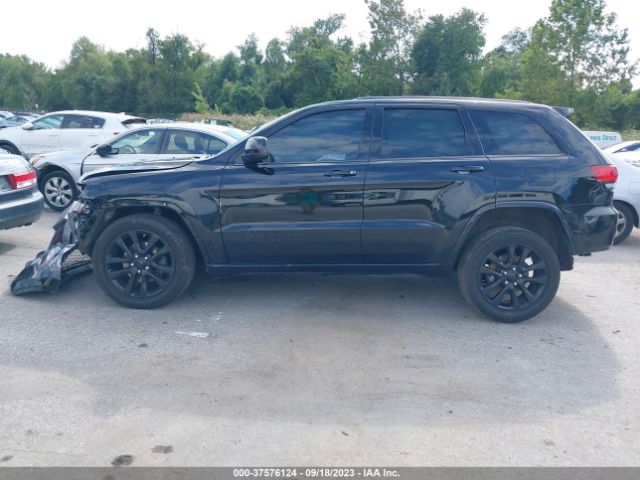 1C4RJFAG5JC396848 Jeep Grand Cherokee Altitude