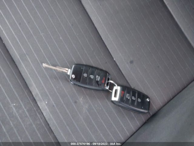 3KPFL4A70HE045432 KIA FORTE LX