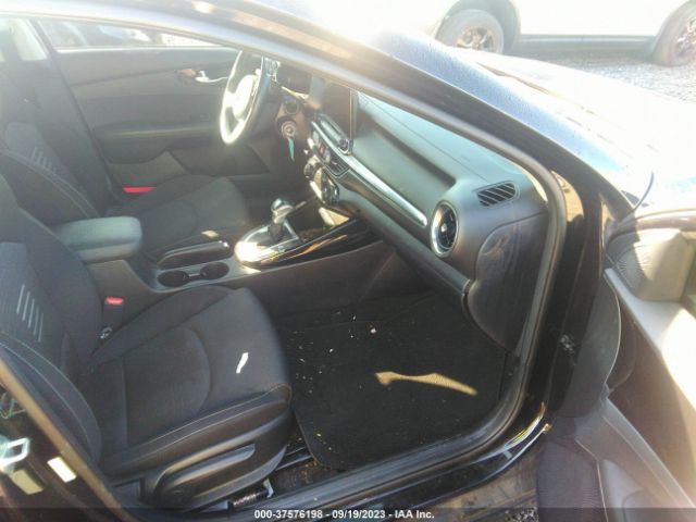 3KPF34AD8KE046504 KIA FORTE S