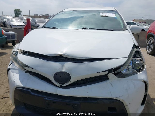 Toyota Prius V Two/five/three/four 2017 JTDZN3EU3HJ067011 Image 6
