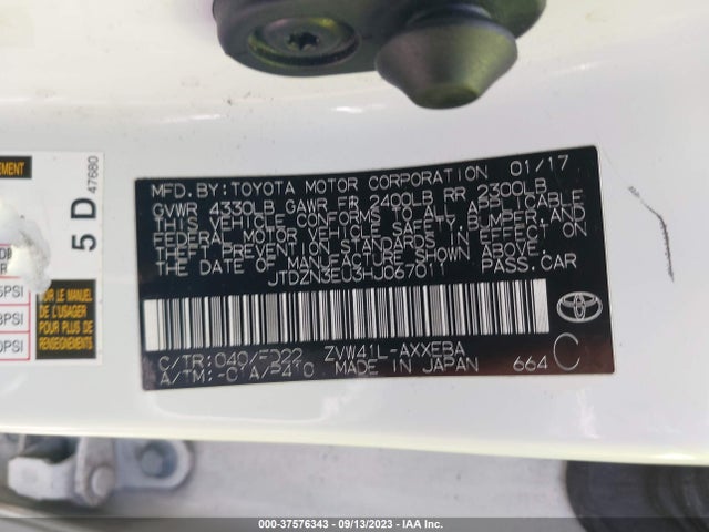 Toyota Prius V Two/five/three/four 2017 JTDZN3EU3HJ067011 Image 9