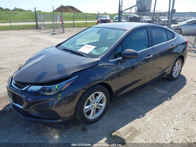 Chevrolet CRUZE LT 2017 1G1BE5SMXH7167694 Image 2