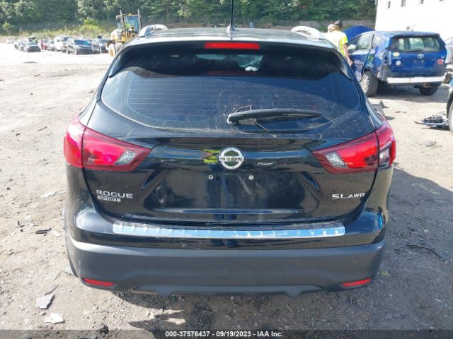 JN1BJ1CR8JW205511 Nissan Rogue Sport Sl