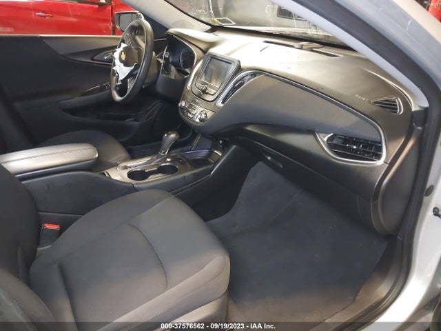 Chevrolet MALIBU LT 2018 1G1ZD5ST1JF271348 Image 5