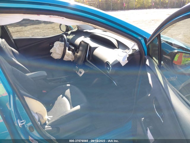 Toyota Prius Prime Plus/premium/advanced 2017 JTDKARFP4H3035651 Image 11