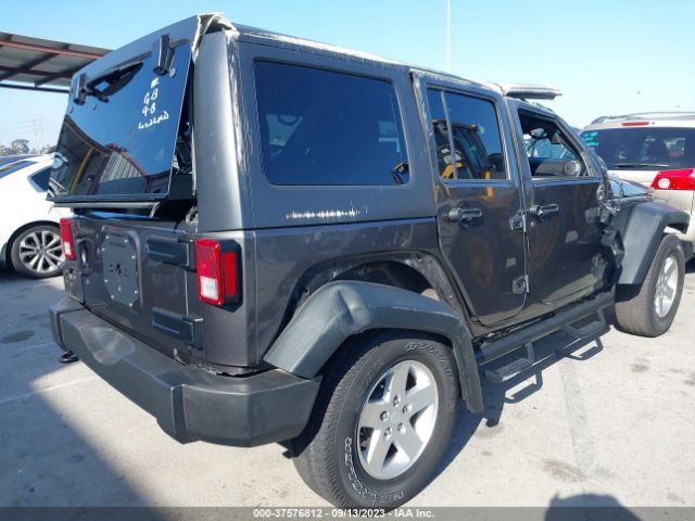 1C4BJWDG6HL506720 Jeep Wrangler Unlimited Sport