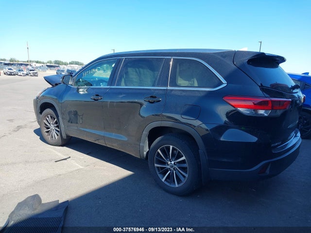 Toyota Highlander Xle/se 2017 5TDJZRFH1HS509812 Image 3