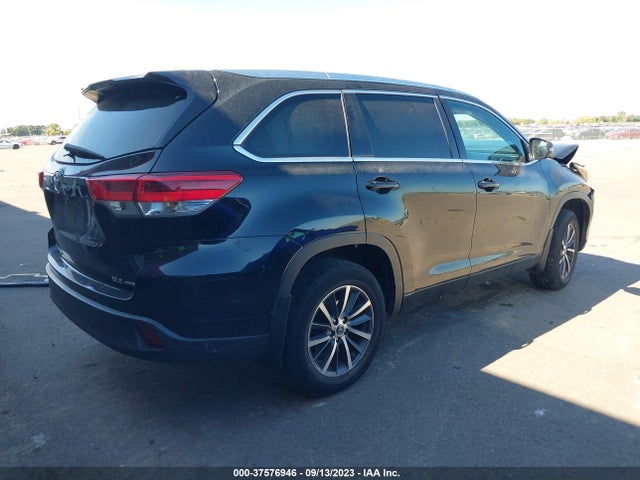 Toyota Highlander Xle/se 2017 5TDJZRFH1HS509812 Image 4