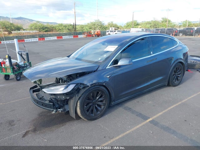 Tesla Model X Long Range 2020 5YJXCDE27LF261249 Image 2