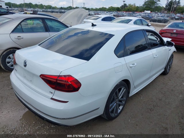 1VWAA7A39JC008386 Volkswagen Passat 2.0t S/r-line